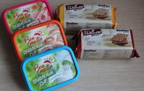 Тестируем вкусный и полезный завтрак от ТС «Монетка» — сыр ТМ Bon Matin и хлебцы Wellness